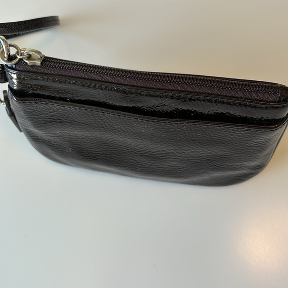 Coach | Patent Leather Wristlet in Mahogany - Picture 5 of 8